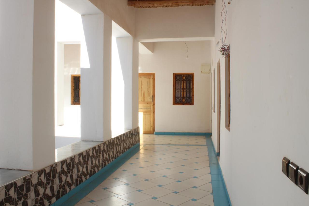 Riad Amodou Тингир Экстерьер фото