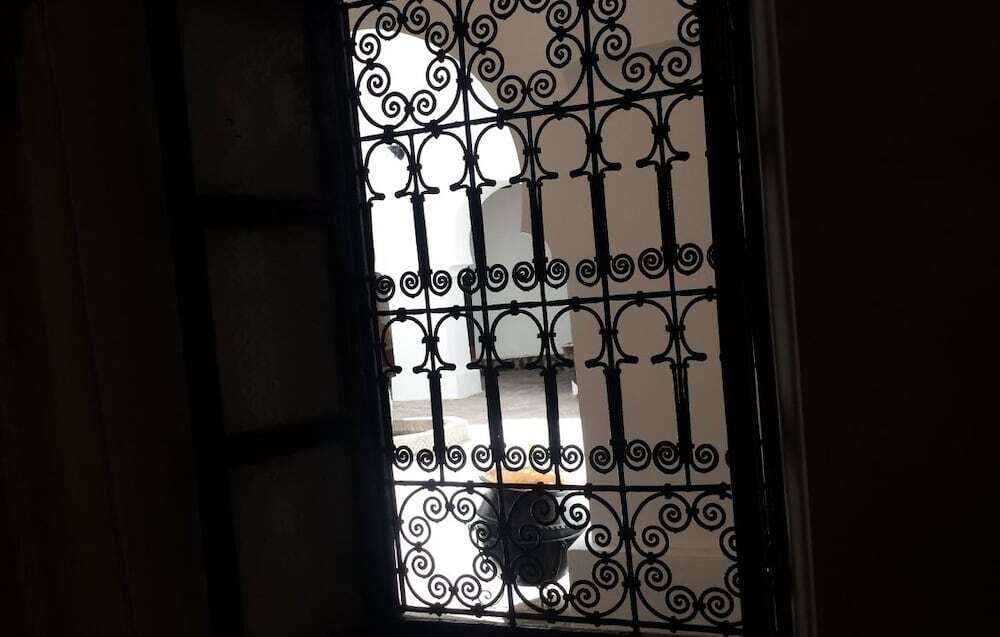 Riad Amodou Тингир Экстерьер фото