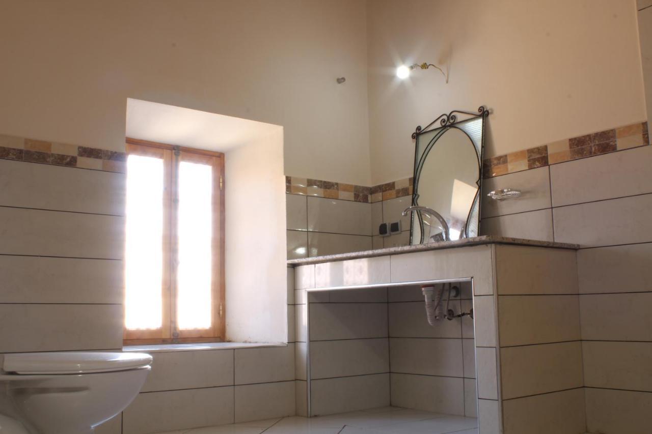 Riad Amodou Тингир Экстерьер фото