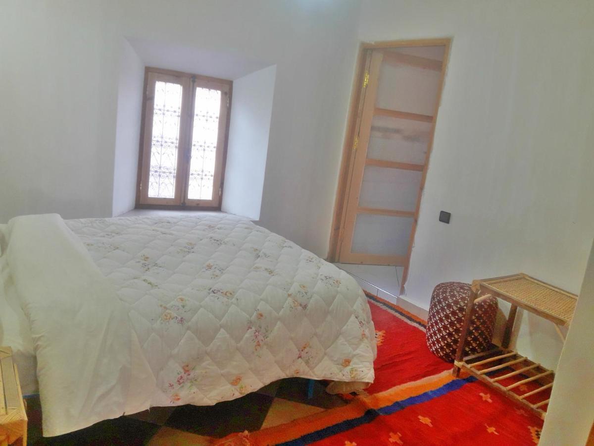 Riad Amodou Тингир Экстерьер фото